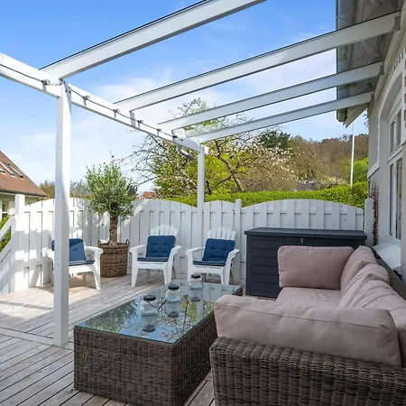 Amazing In With 4 Bedrooms And Wifi * Ebeltoft