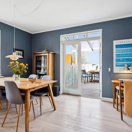 Amazing In With 4 Bedrooms And Wifi Ferienhaus