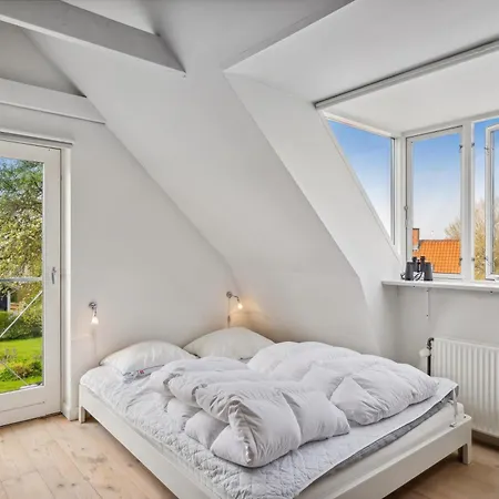 Amazing In With 4 Bedrooms And Wifi Ferienhaus *