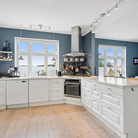 Amazing In With 4 Bedrooms And Wifi Ebeltoft