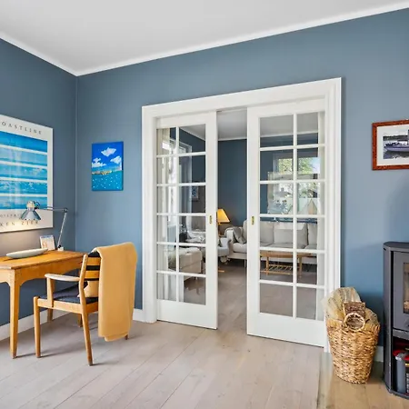 Amazing In With 4 Bedrooms And Wifi Ferienhaus